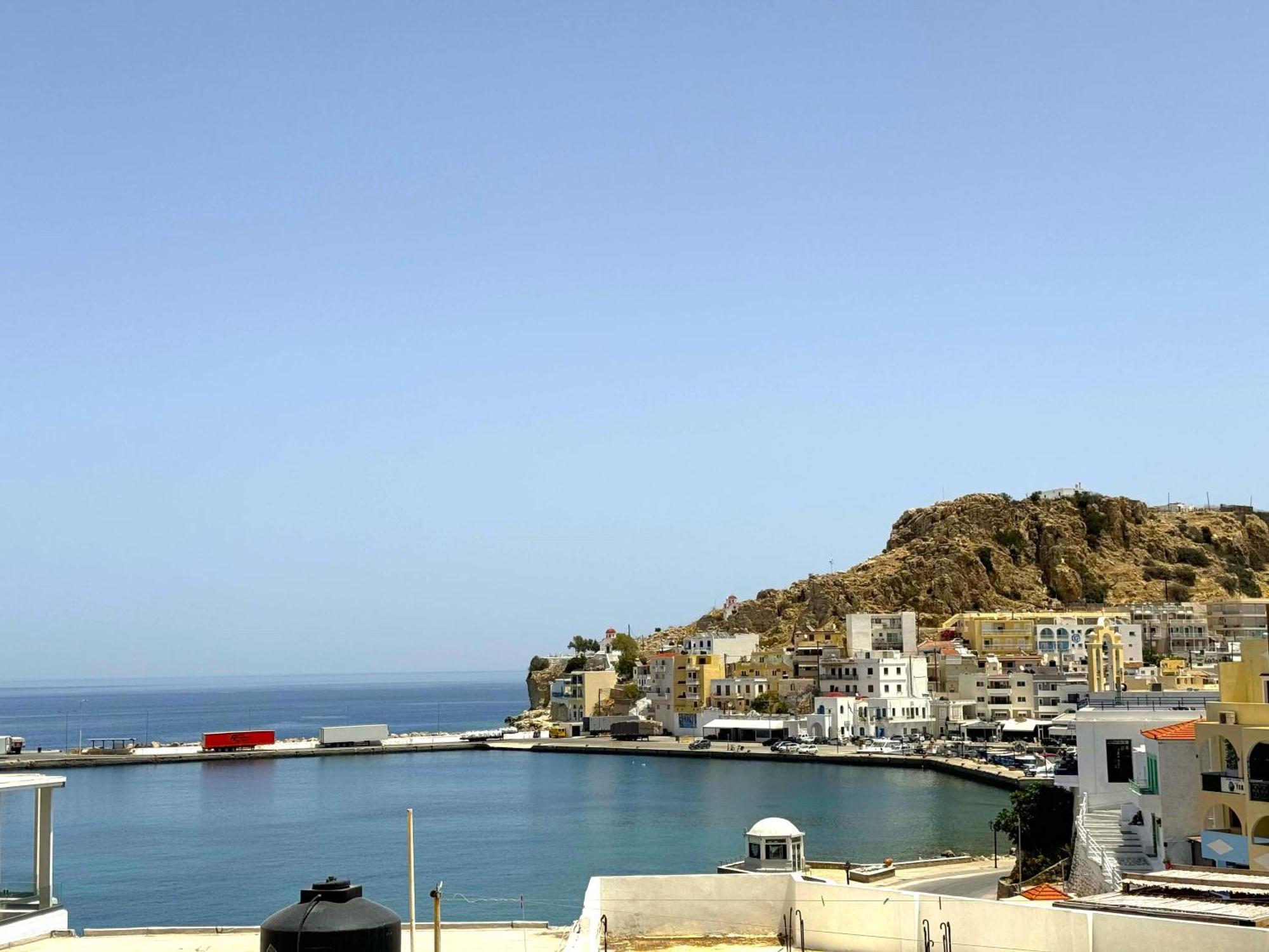 Remvi Deluxe Apartment 104 With Sea View Karpathos Exteriör bild